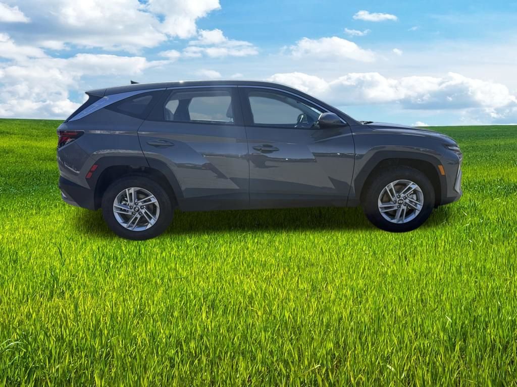 Certified 2026 Hyundai Tucson SE image 5