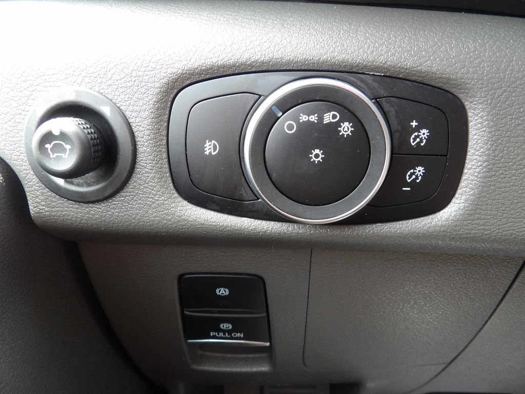 Used 2025 Ford Transit 250 Low Roof w/ Exterior Upgrade Package RWD image 19
