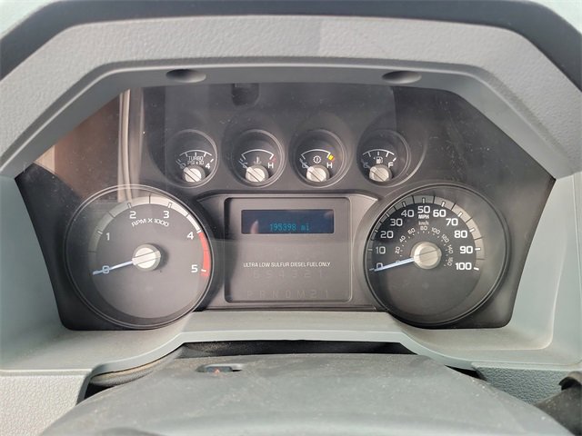 Used 2015 Ford F550 2WD Regular Cab Super Duty image 15