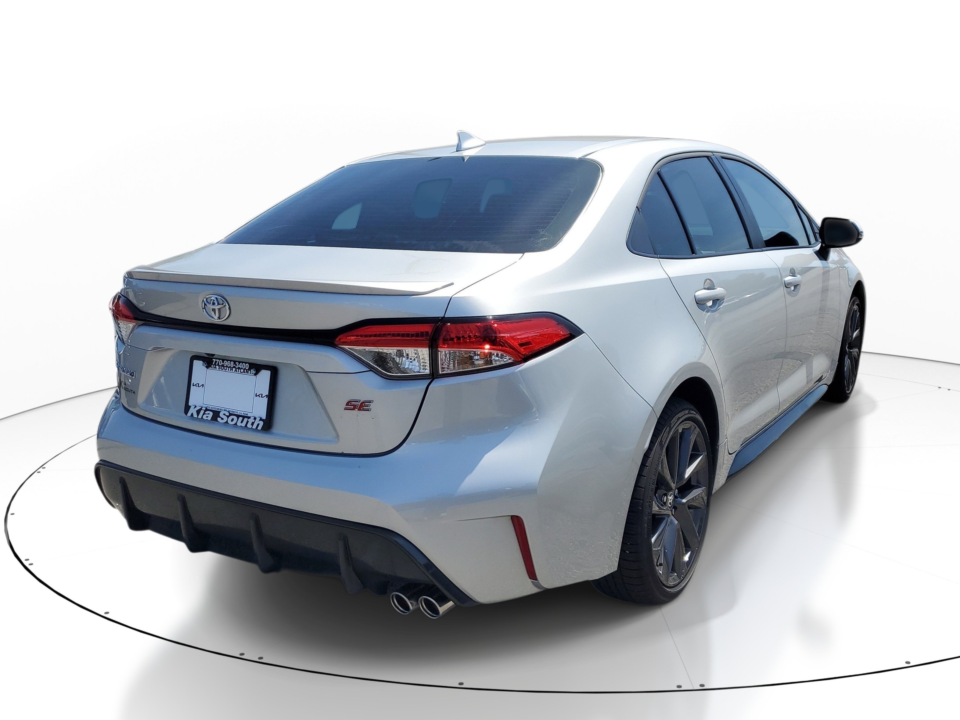 Used 2026 Toyota Corolla SE FWD image 6