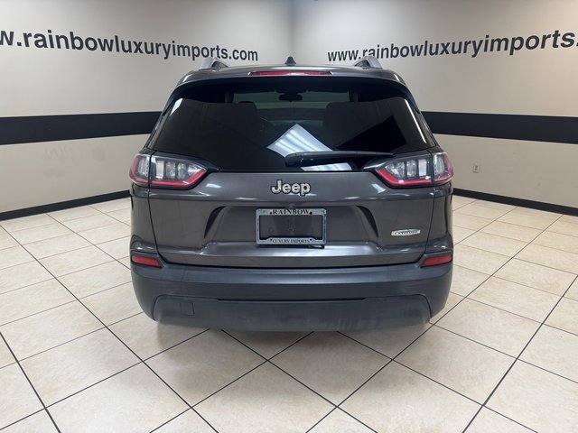 Used 2019 Jeep Cherokee Latitude Plus image 5