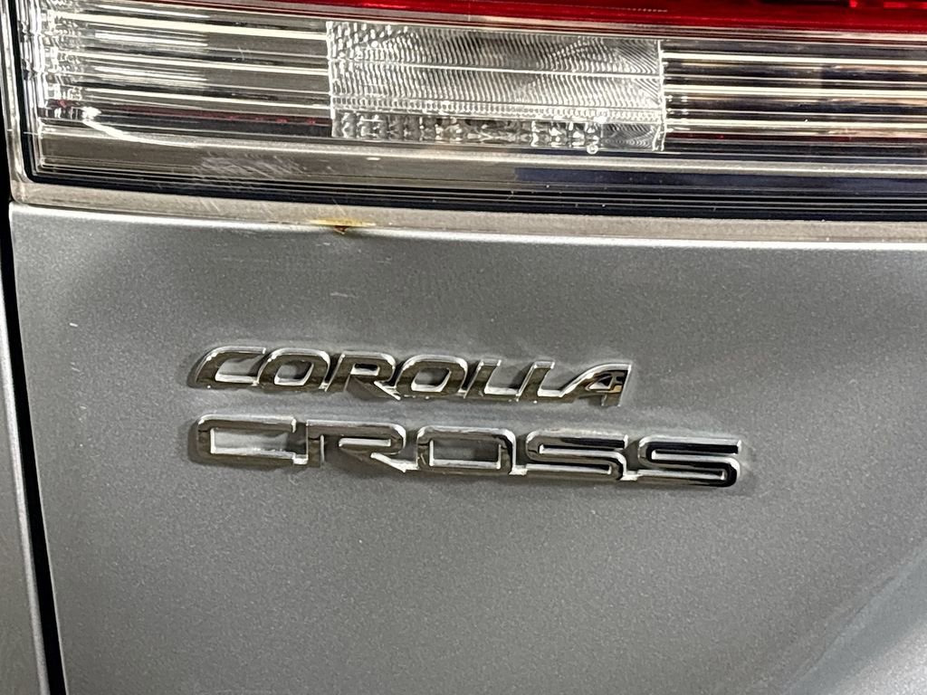 Used 2022 Toyota Corolla Cross L image 24