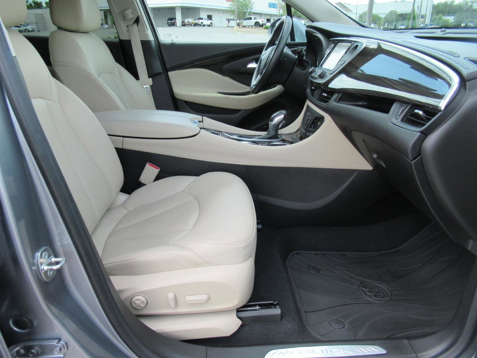 Used 2020 Buick Envision Premium w/ Driver Confidence Package AWD/4WD image 10