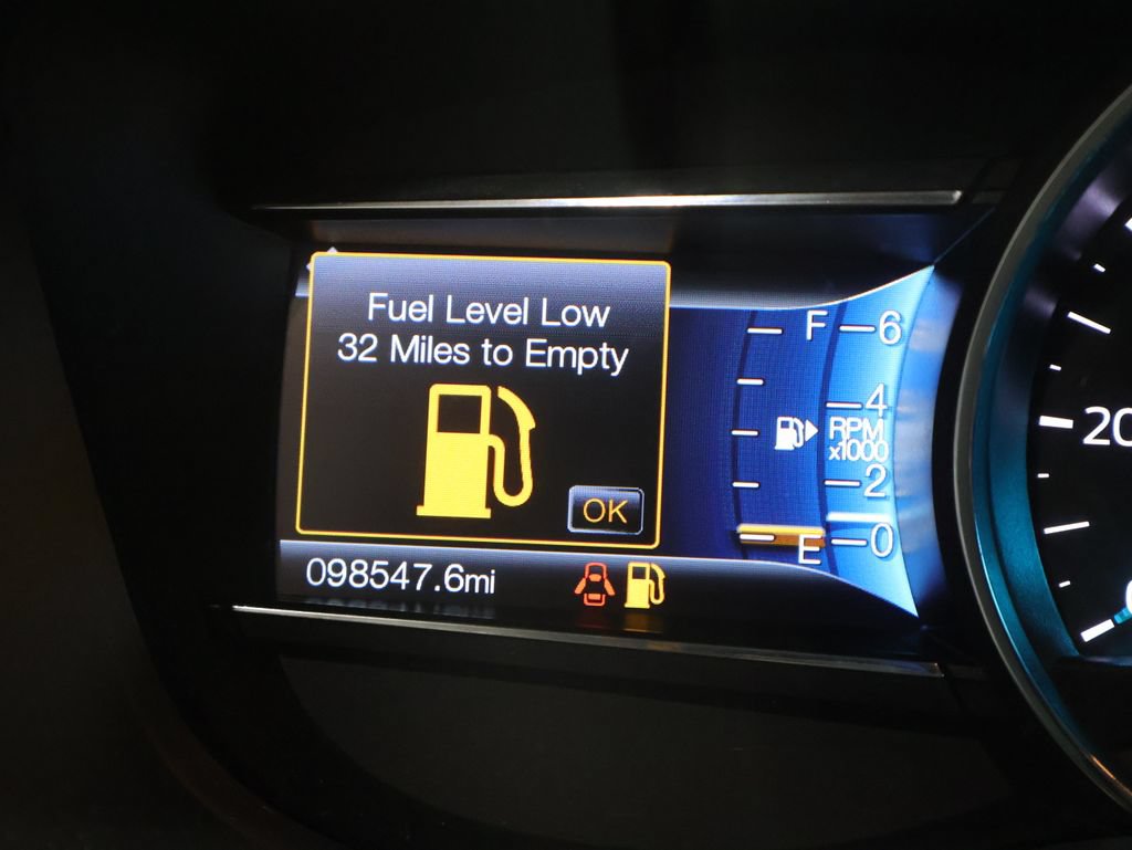 Used 2016 Ford Explorer XLT w/ Equipment Group 202A AWD/4WD image 46