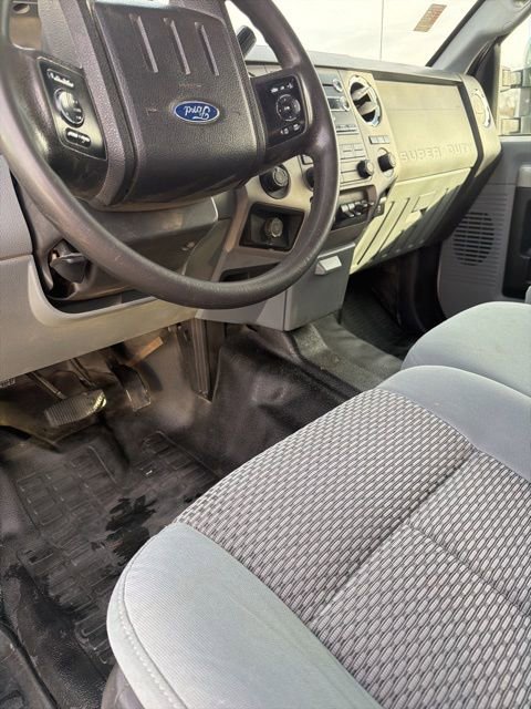 Used 2015 Ford F350 XLT AWD/4WD image 11