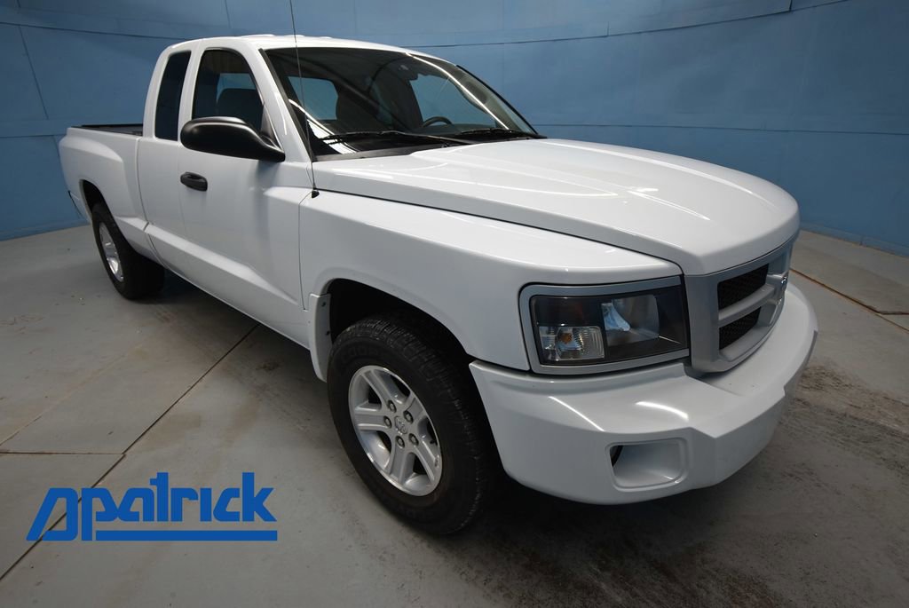 Used 2011 Dodge Dakota Big Horn image 1