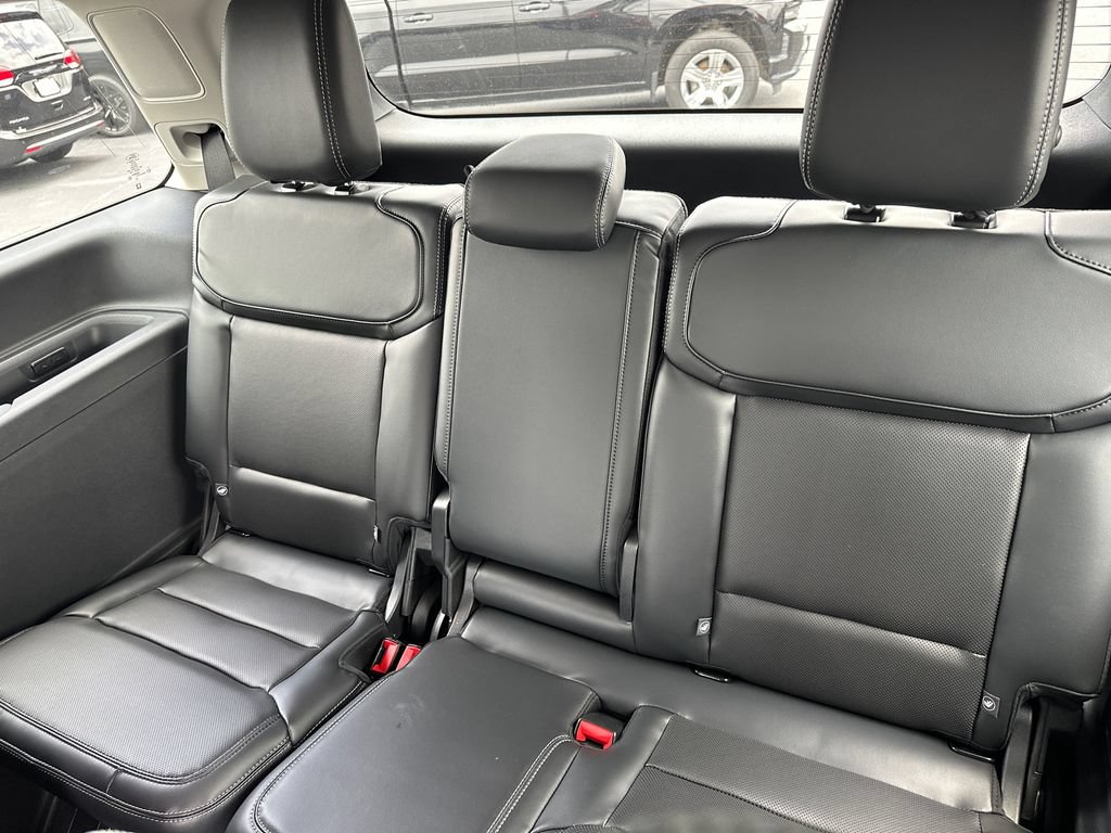 New 2027 Ford Expedition Platinum RWD image 24