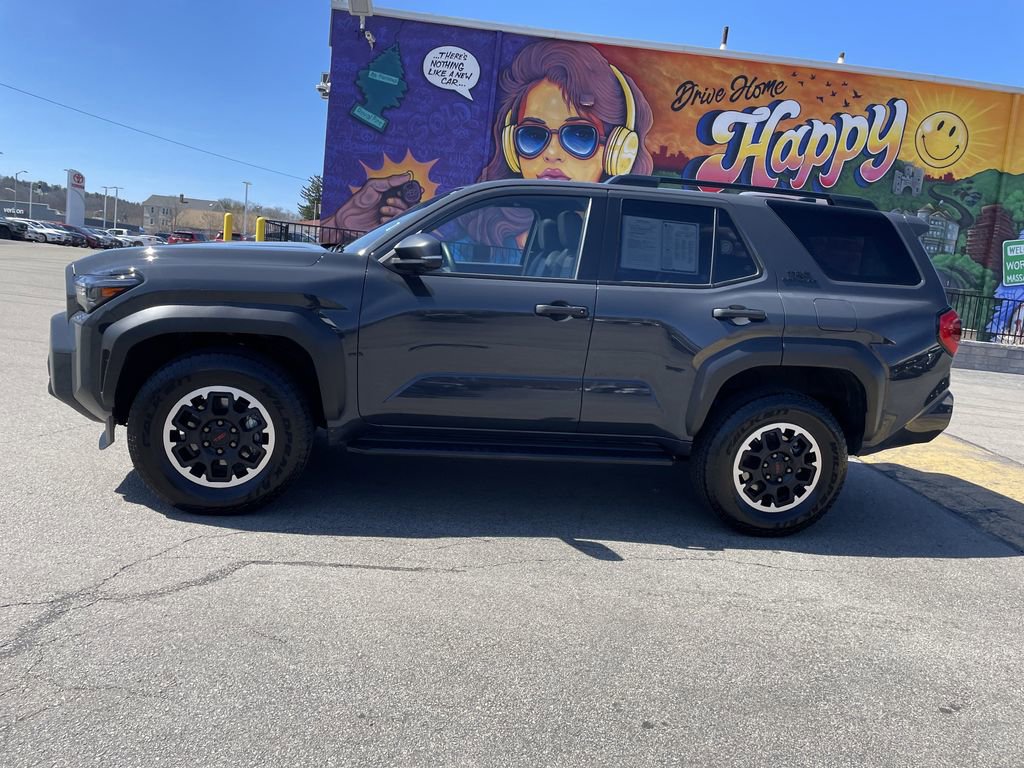 Used 2025 Toyota 4Runner TRD Off-Road Premium w/ Tow Technology Package image 2