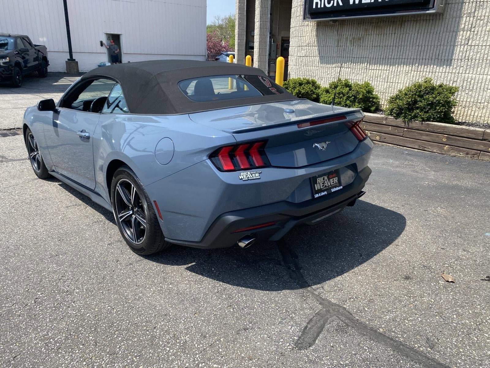 Used 2024 Ford Mustang Premium RWD image 6
