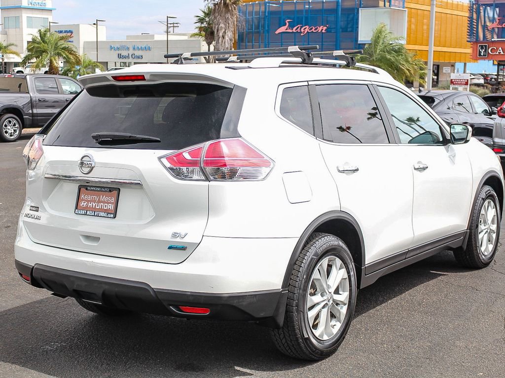 Used 2014 Nissan Rogue SV w/ SV Family Package image 9