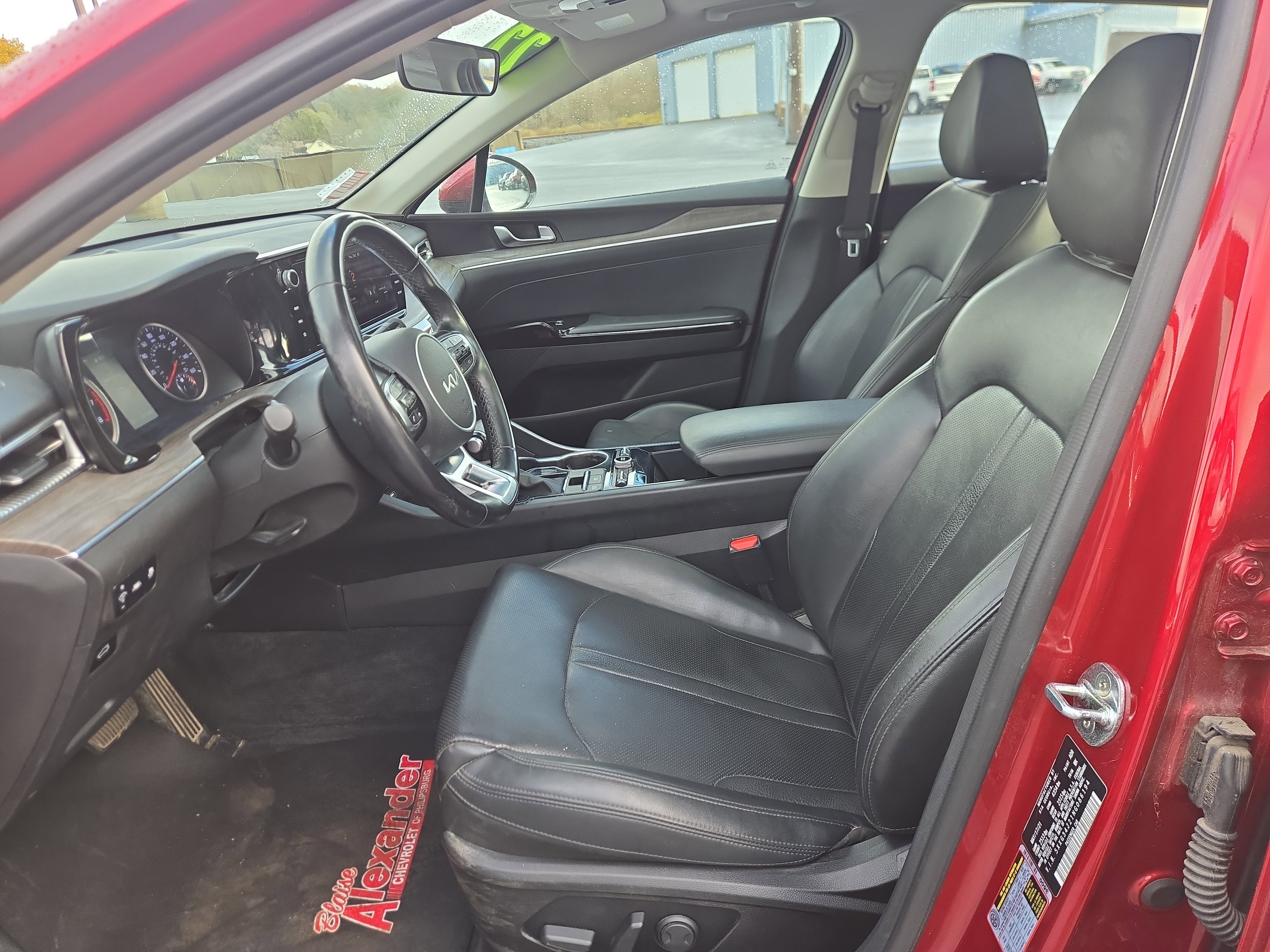 Used 2022 Kia K5 EX image 12