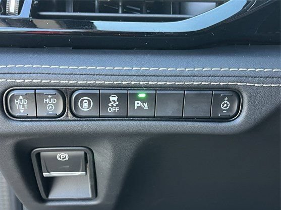 Used 2026 Acura MDX w/ Advance Package AWD/4WD image 24
