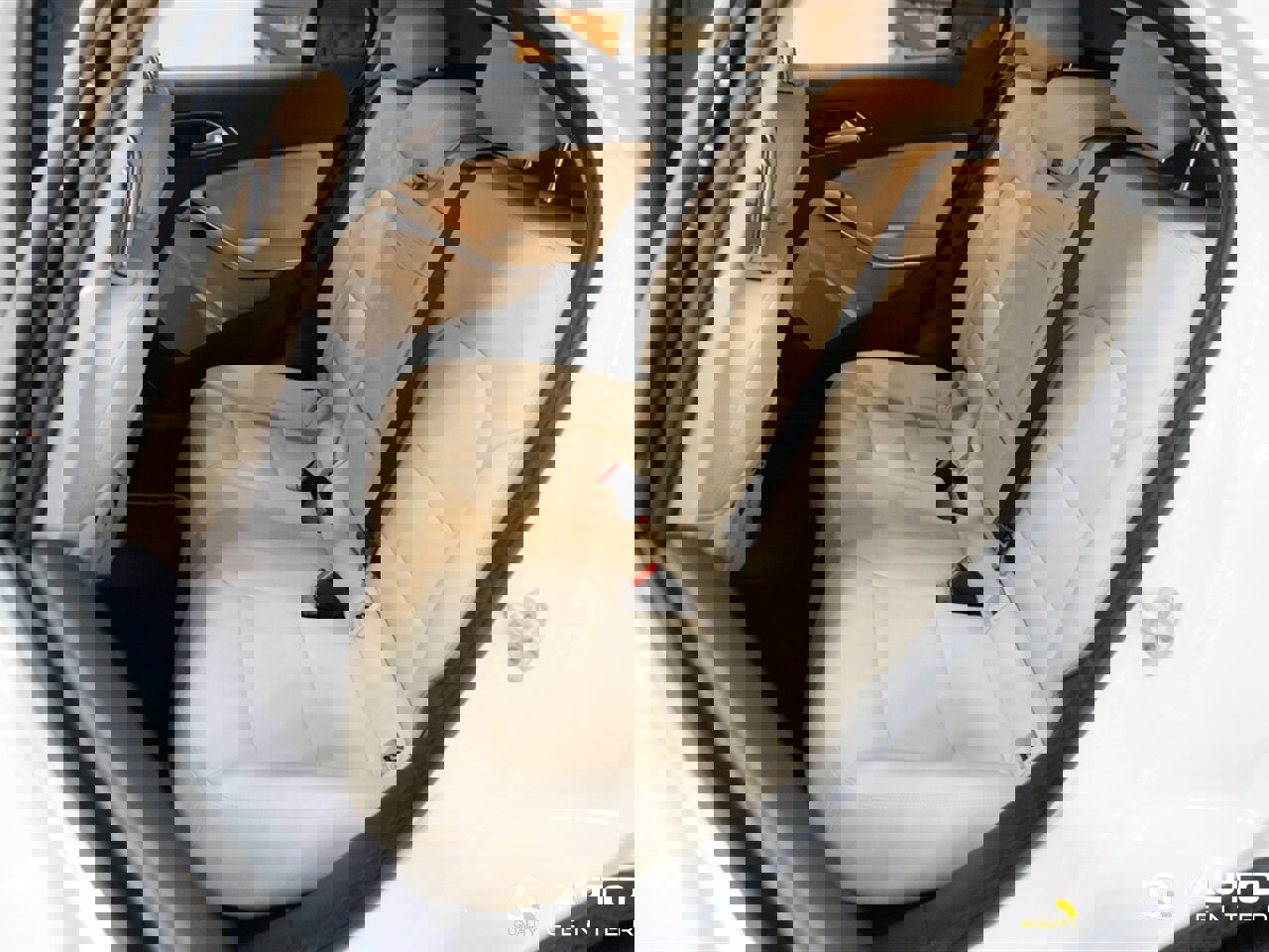 Used 2015 Mercedes-Benz GLA 250 4MATIC image 29