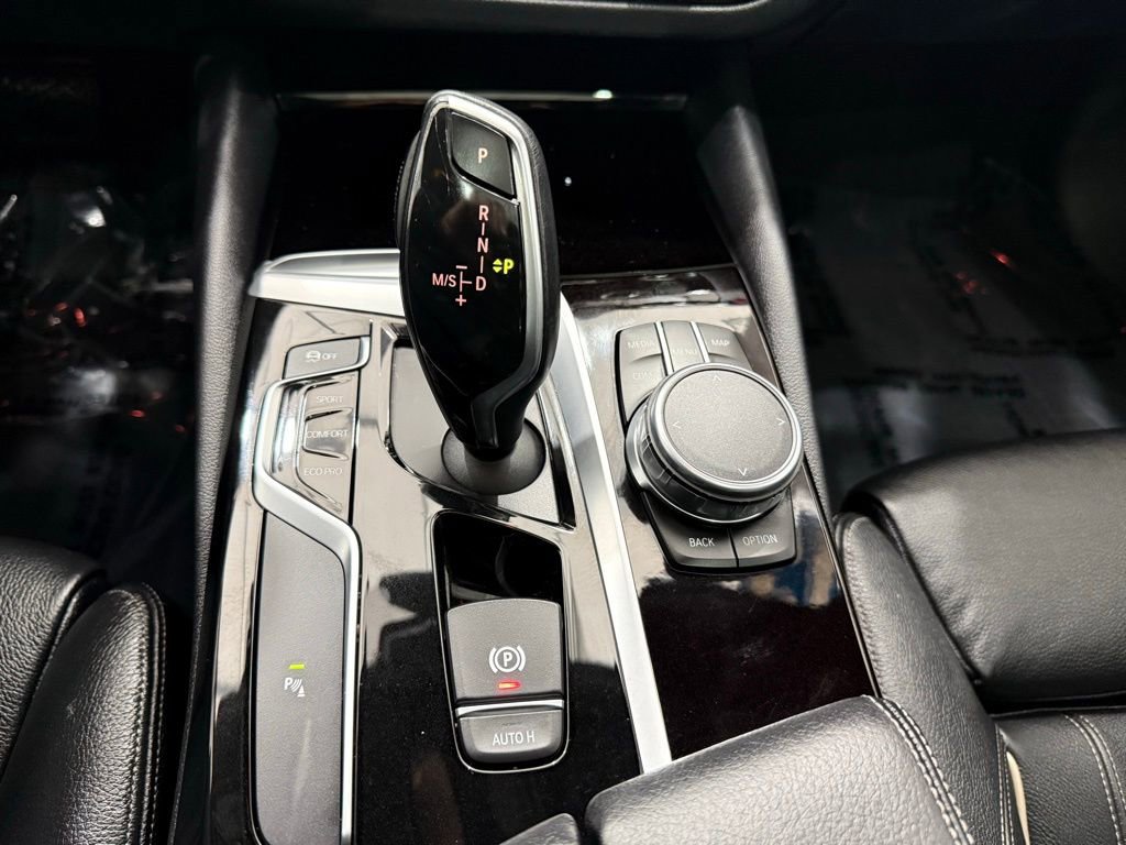 Used 2017 BMW 540i xDrive image 43