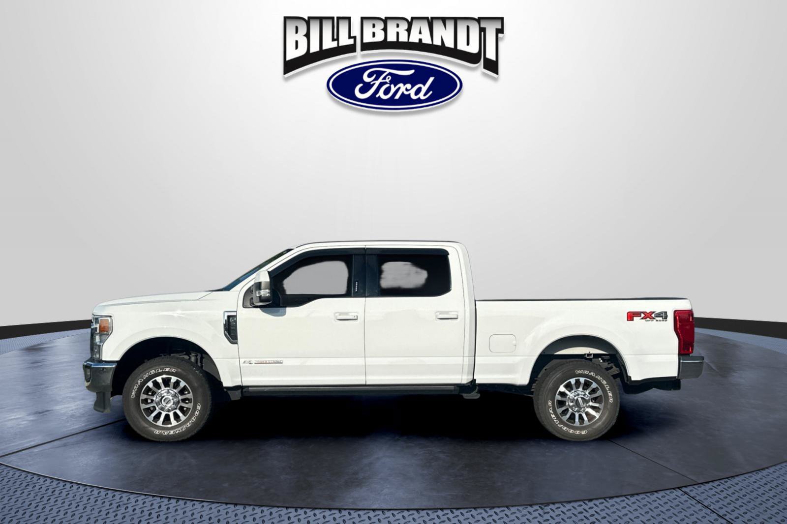 Used 2022 Ford F250 Lariat AWD/4WD image 6