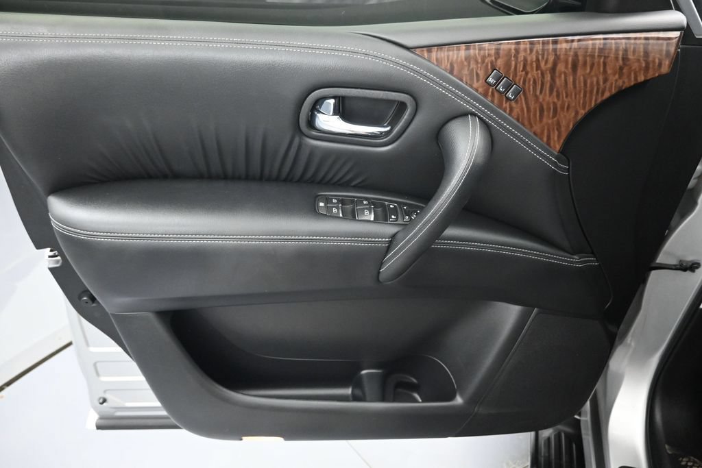 Used 2019 Nissan Armada Platinum RWD image 25