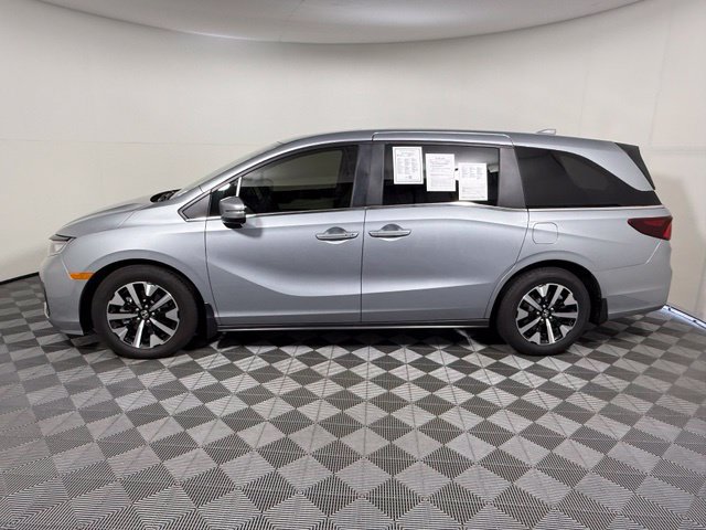 Used 2026 Honda Odyssey EX-L image 3