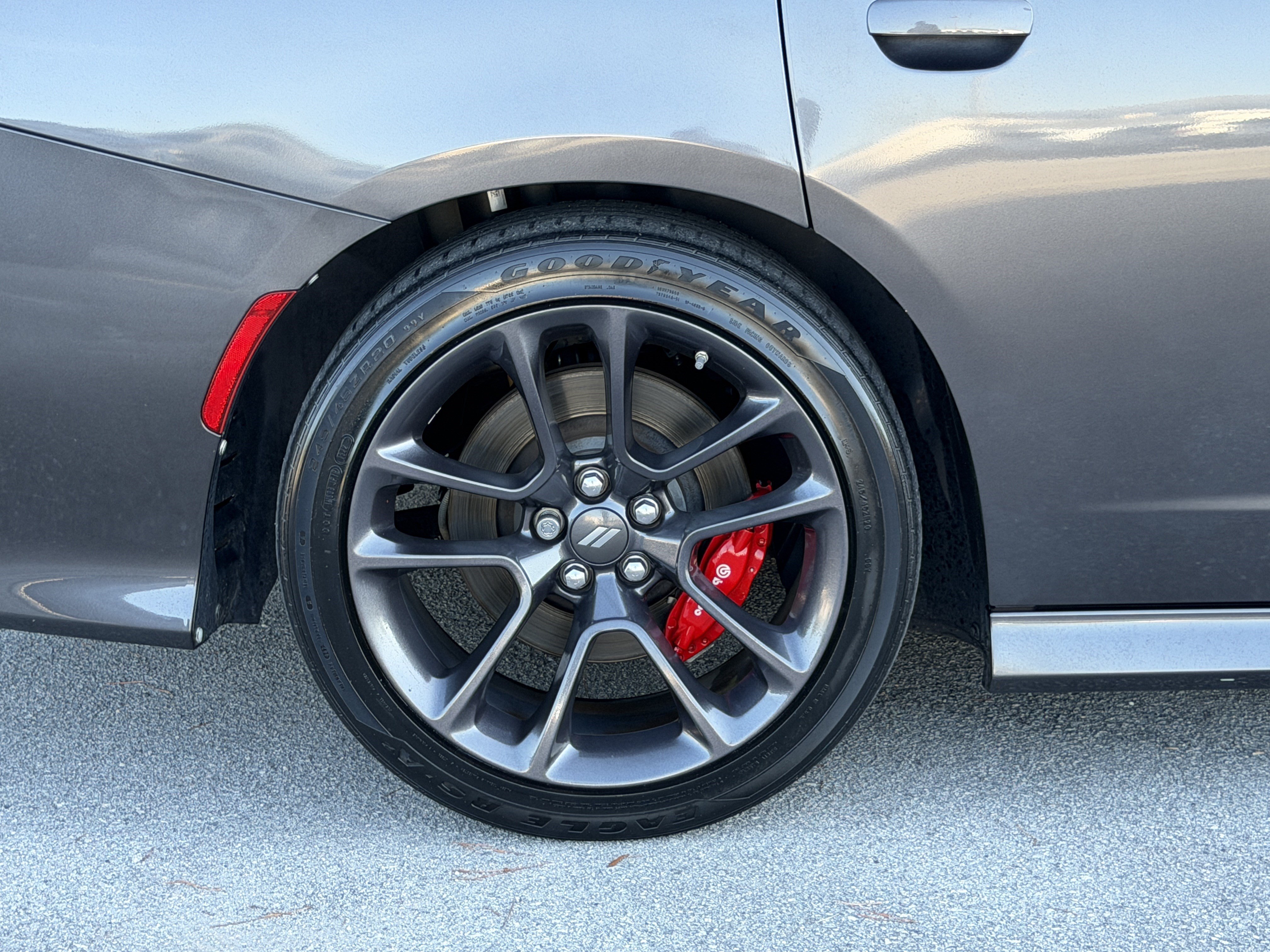 Used 2022 Dodge Charger Scat Pack w/ Plus Group RWD image 12