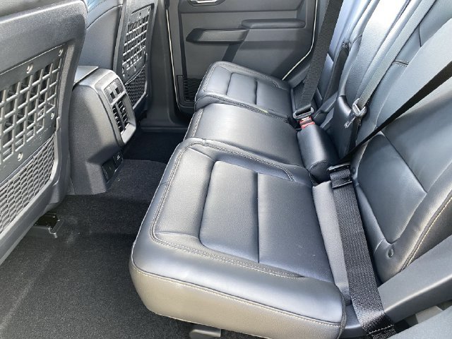 New 2026 Ford Bronco Badlands AWD/4WD image 15