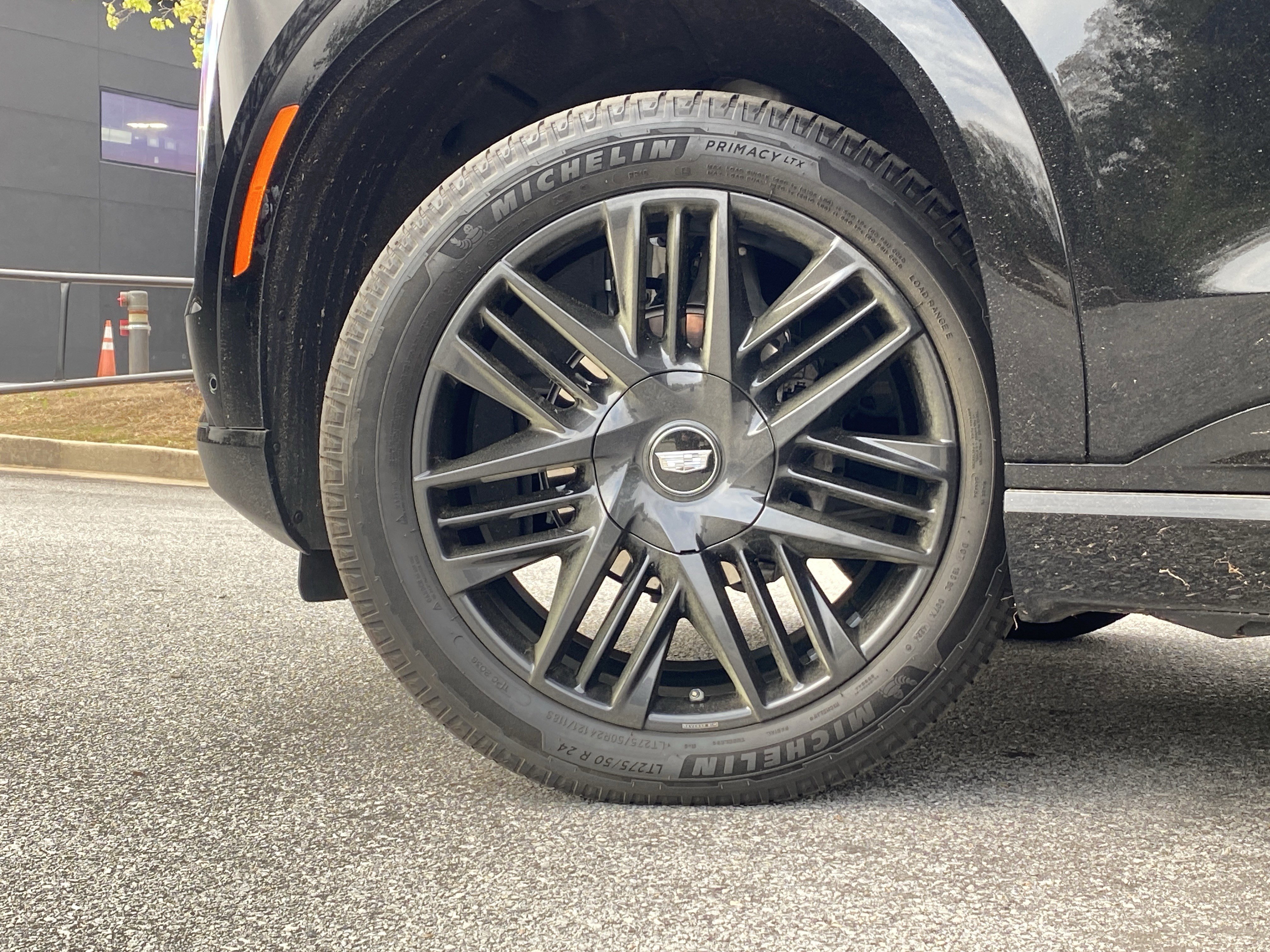 Used 2025 Cadillac Escalade IQ Sport 2 image 18