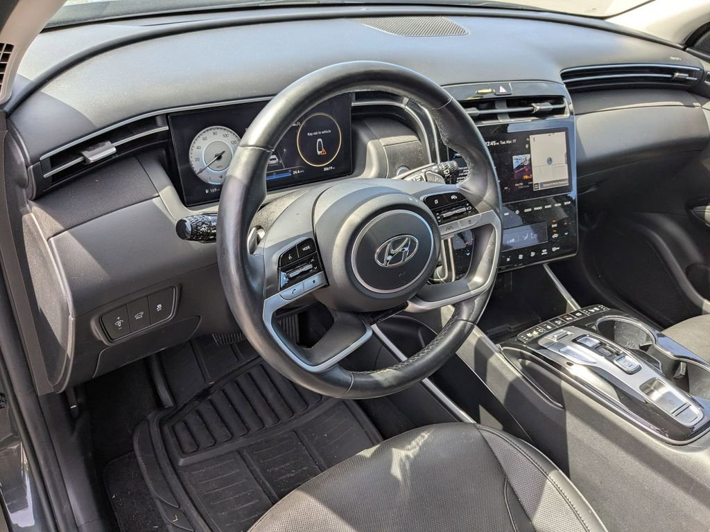 Used 2023 Hyundai Tucson Limited image 10