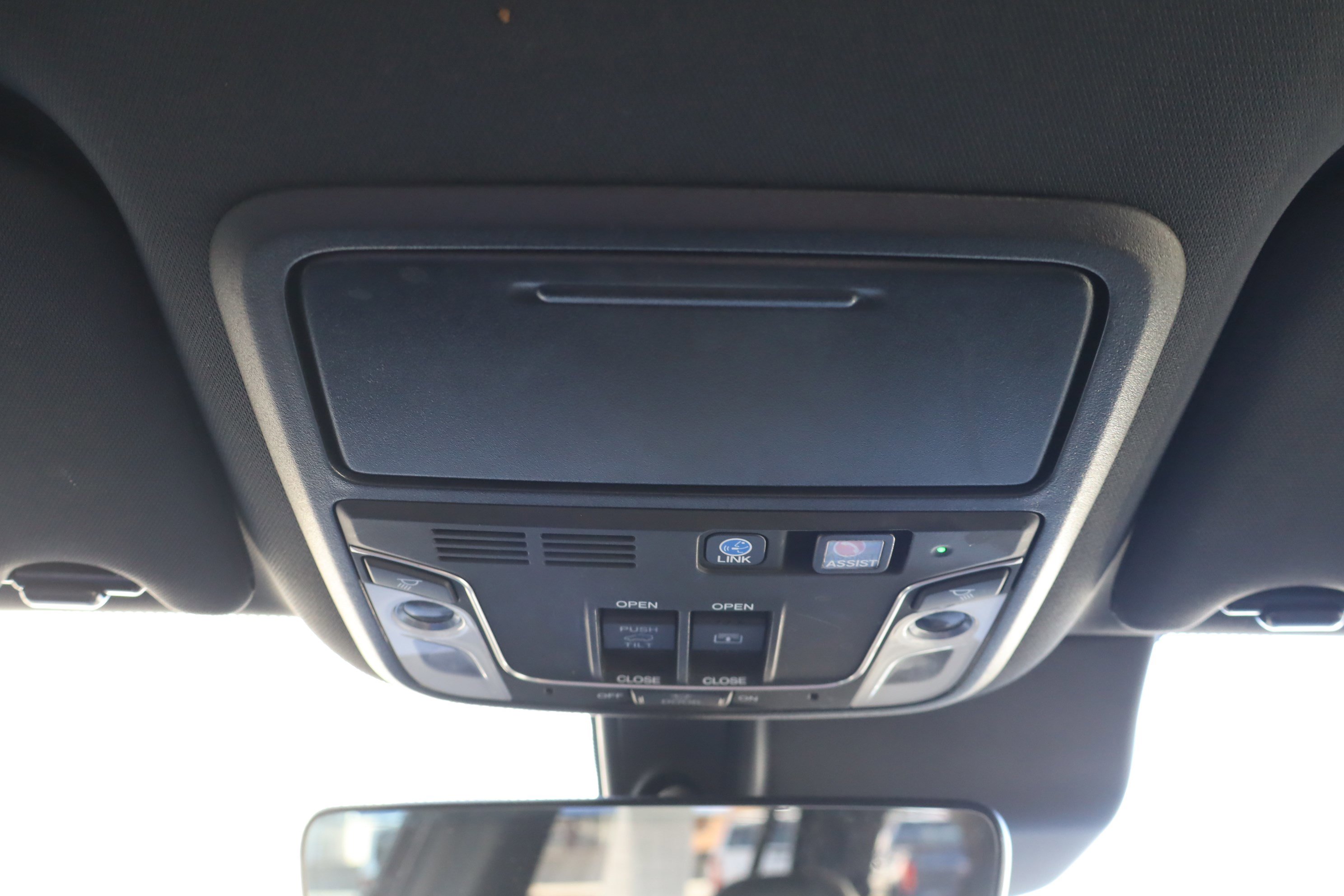 Used 2020 Honda Pilot Black Edition image 34