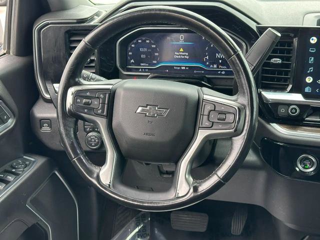 Used 2022 Chevrolet Silverado 1500 RST image 12