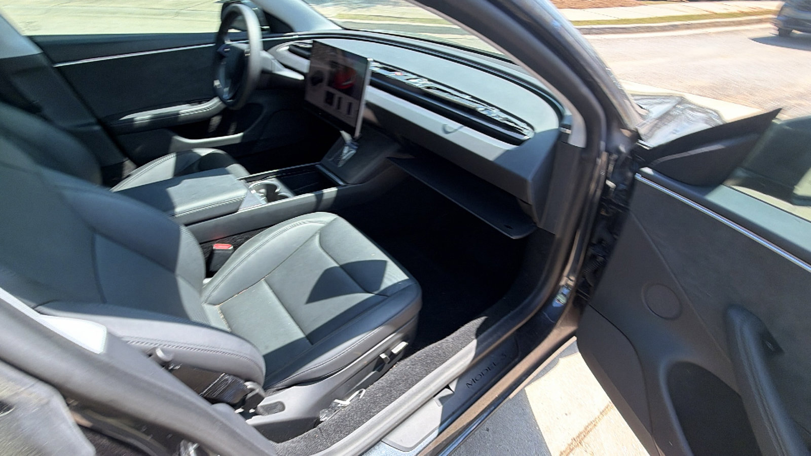 Used 2025 Tesla Model 3 Long Range image 20