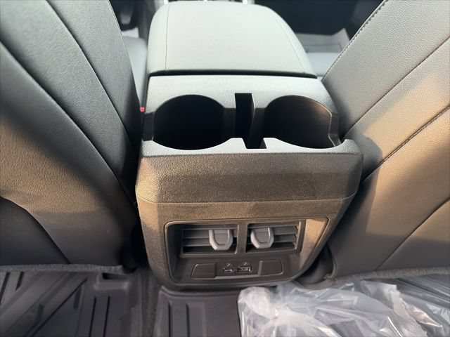 New 2026 Chevrolet Colorado LT w/ LT Convenience Package AWD/4WD image 13