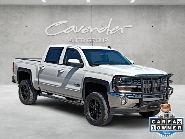 Used 2017 Chevrolet Silverado 1500 LT w/ Texas Edition RWD image 2
