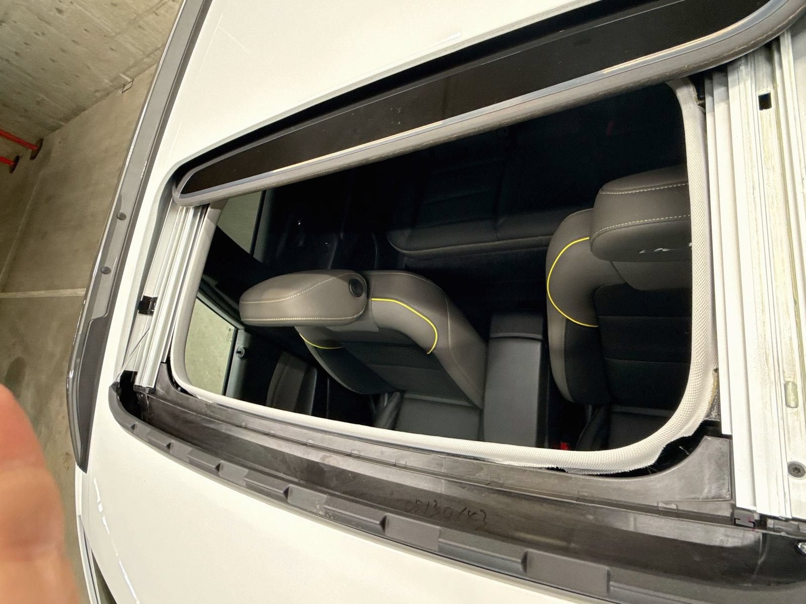 New 2026 Chevrolet Trax ACTIV w/ Sunroof Package FWD image 27