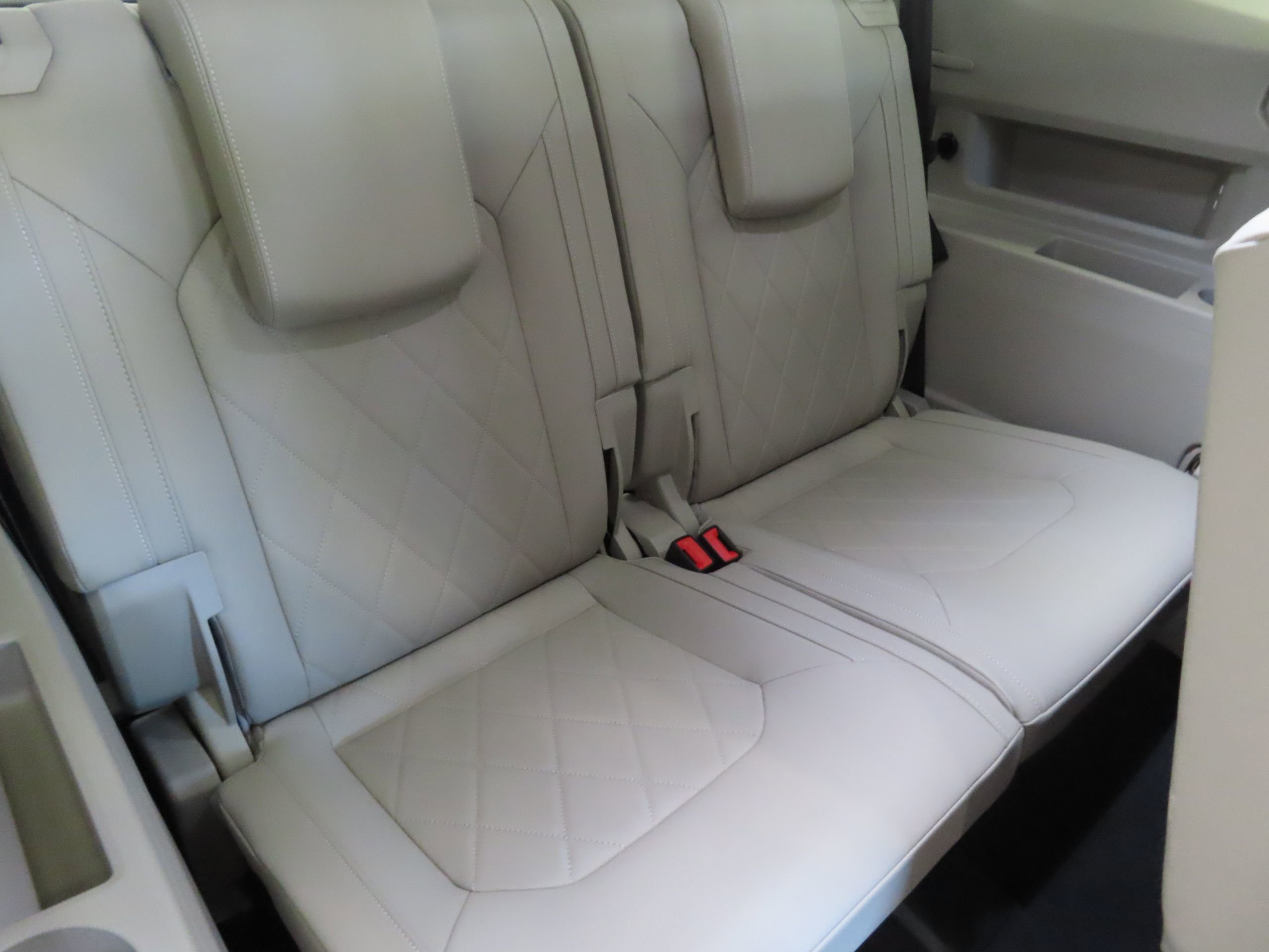 New 2025 Volkswagen Atlas SEL Premium R-Line AWD/4WD image 26