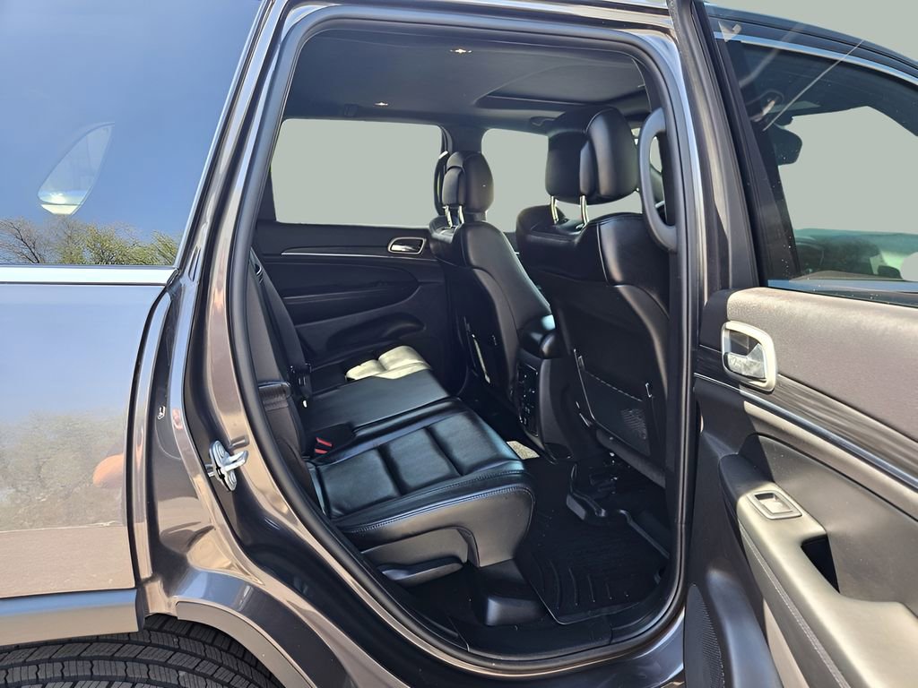 Used 2020 Jeep Grand Cherokee Limited w/ Premium Lighting Group AWD/4WD image 12
