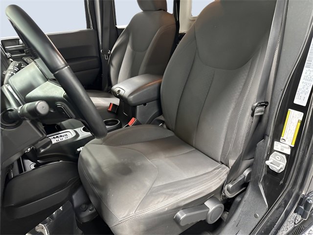 Used 2018 Jeep Wrangler Unlimited Sport S image 22