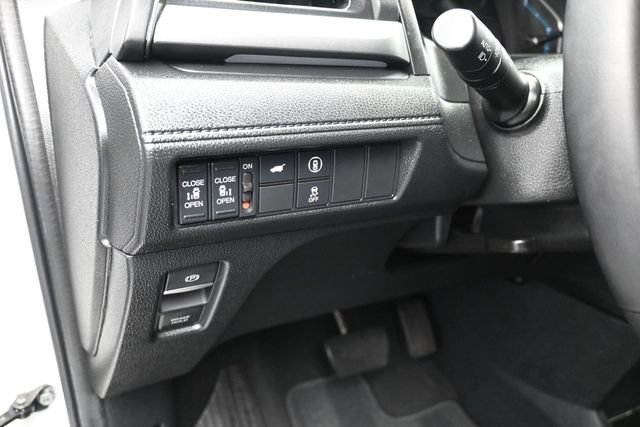 Used 2024 Honda Odyssey Sport image 21