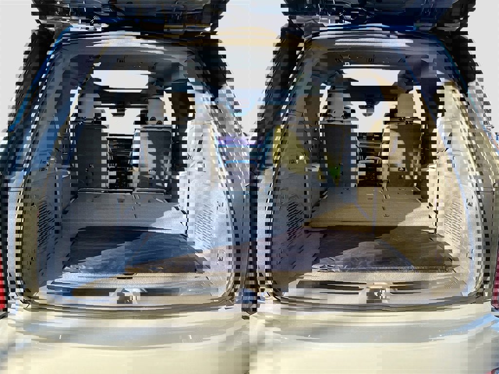 New 2026 Cadillac Escalade IQL Sport 1 image 27