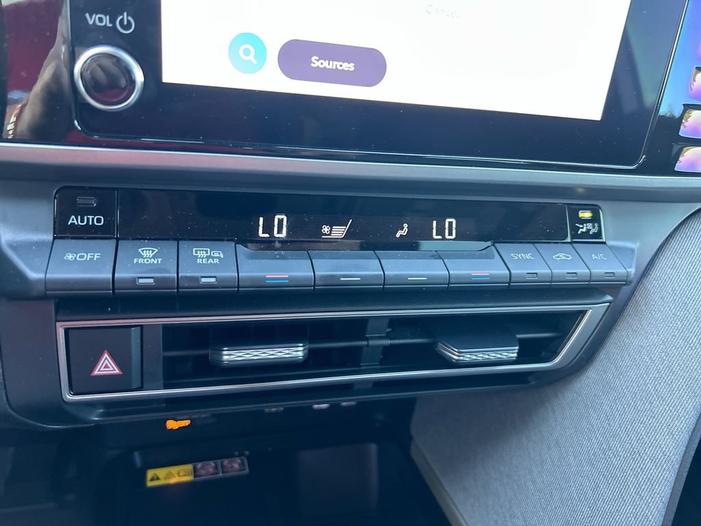 Used 2026 Toyota Camry LE FWD image 25