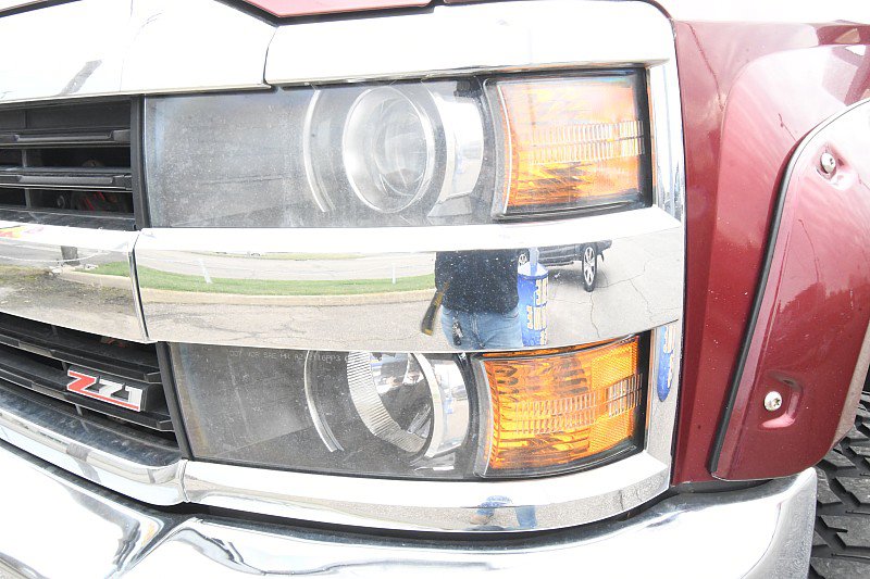 Used 2015 Chevrolet Silverado 2500 LT w/ LT Convenience Package image 28