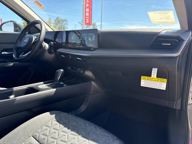 New 2026 Nissan Kicks SV image 15