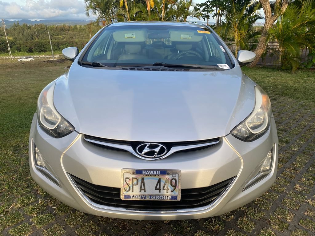 Used 2015 Hyundai Elantra SE w/ Option Group 02 FWD image 2