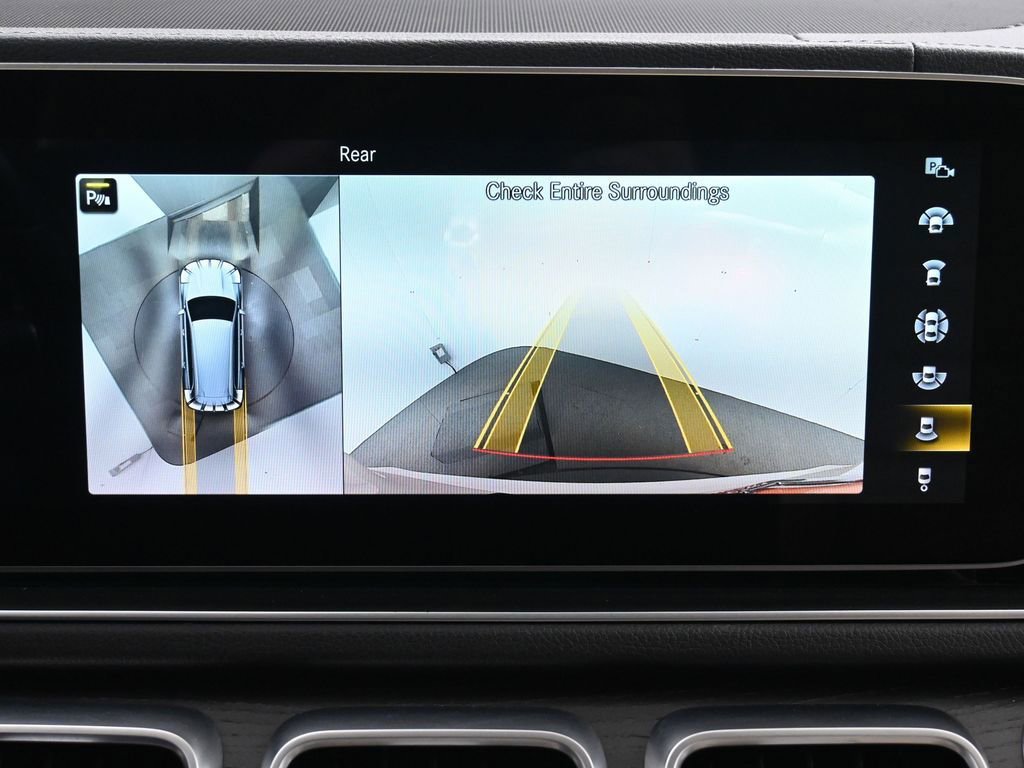 Used 2021 Mercedes-Benz GLS 450 4MATIC image 37