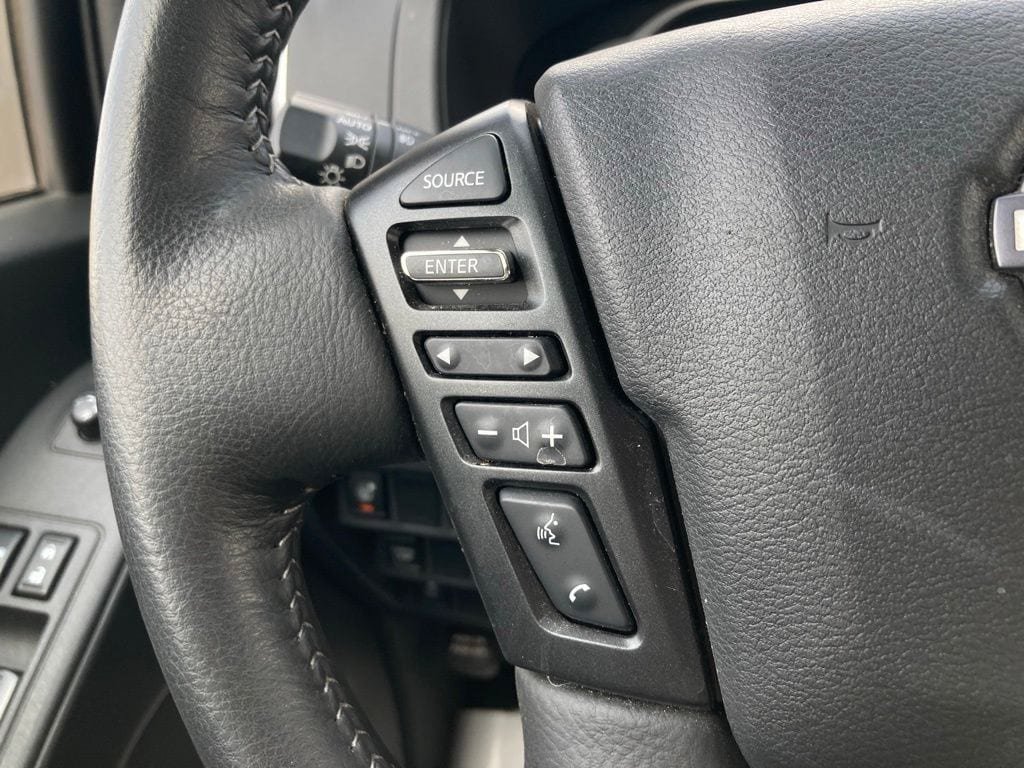 Used 2025 Nissan Frontier SV w/ SV Convenience Package RWD image 15