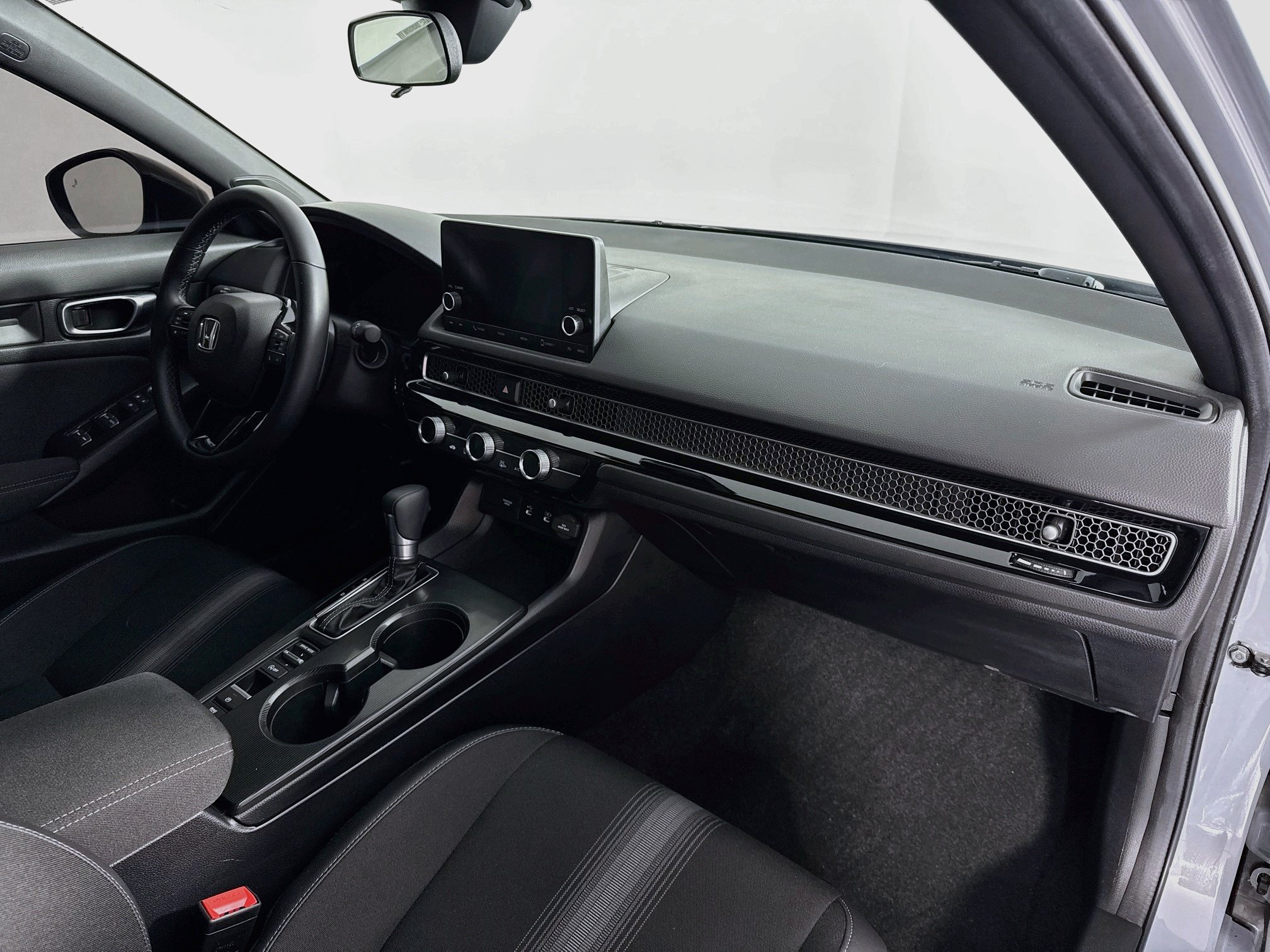 Certified 2025 Honda Civic Sport image 26