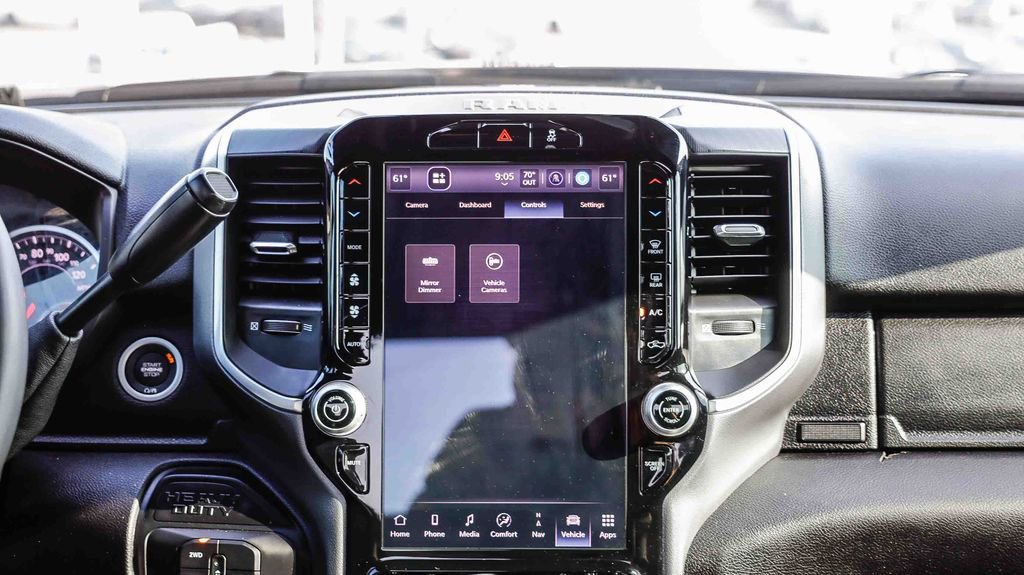 Used 2025 RAM 2500 Big Horn image 17