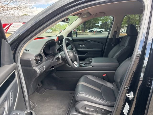 Used 2025 Honda Pilot EX-L image 23