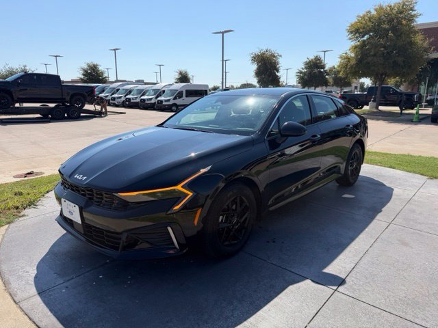 Used 2025 Kia K5 LXS FWD image 3