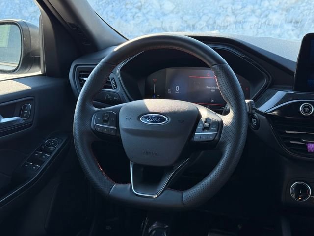 Used 2023 Ford Escape ST-Line image 20