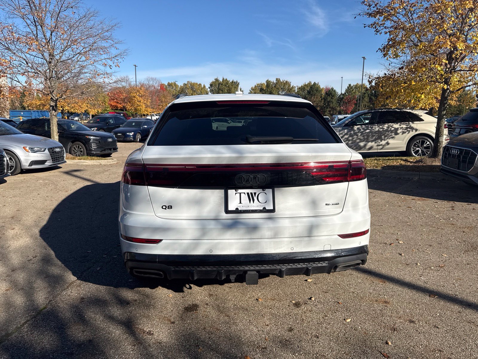 Used 2026 Audi Q8 Premium Plus AWD/4WD image 4