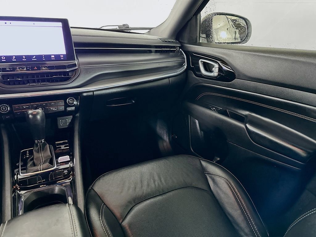 Certified 2022 Jeep Compass High Altitude image 36