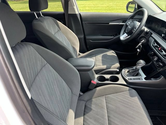 Certified 2024 Kia Seltos LX AWD/4WD image 26
